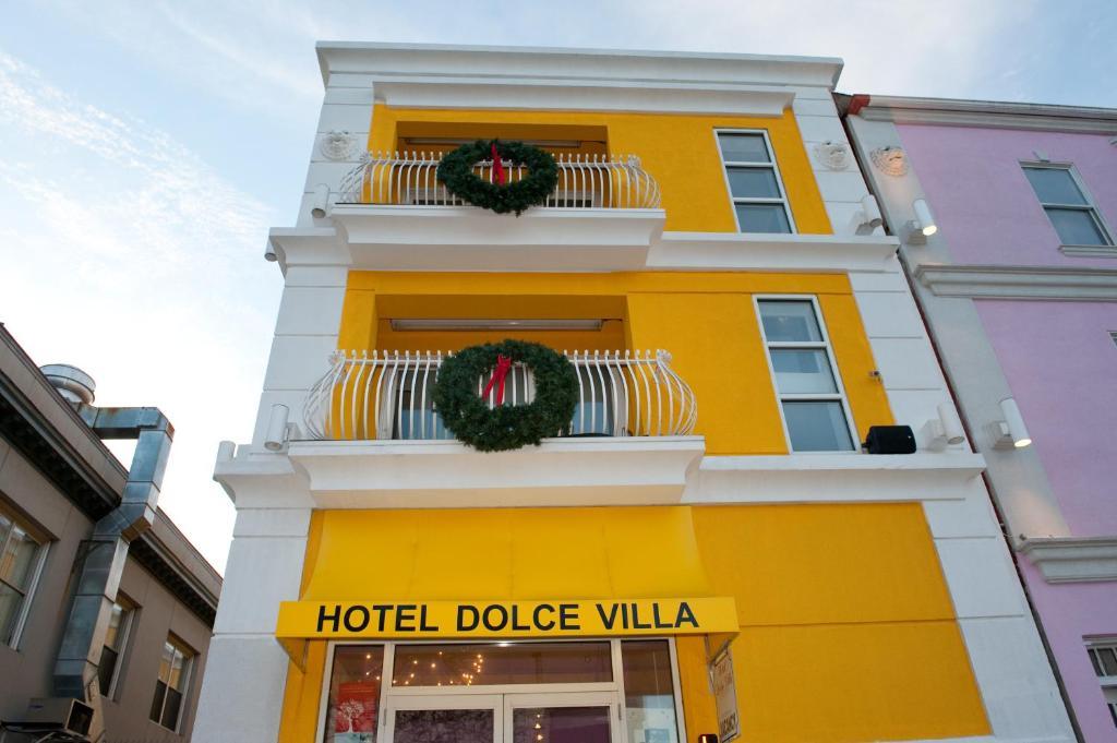 Hotel Dolce Villa プロビデンス エクステリア 写真